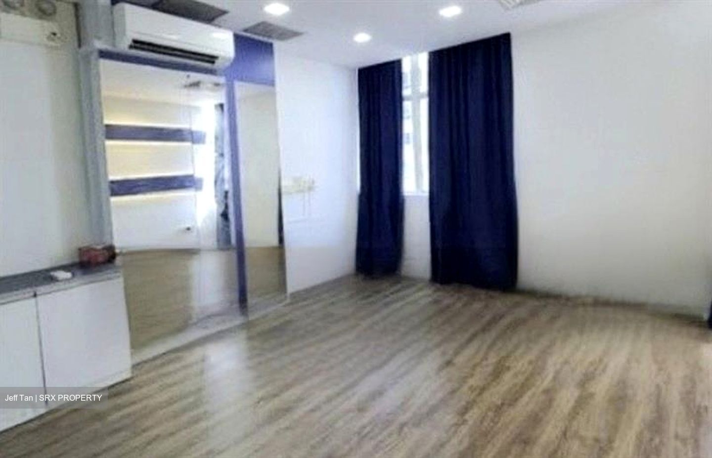 Rocca Balestier (D12), Office #568797951